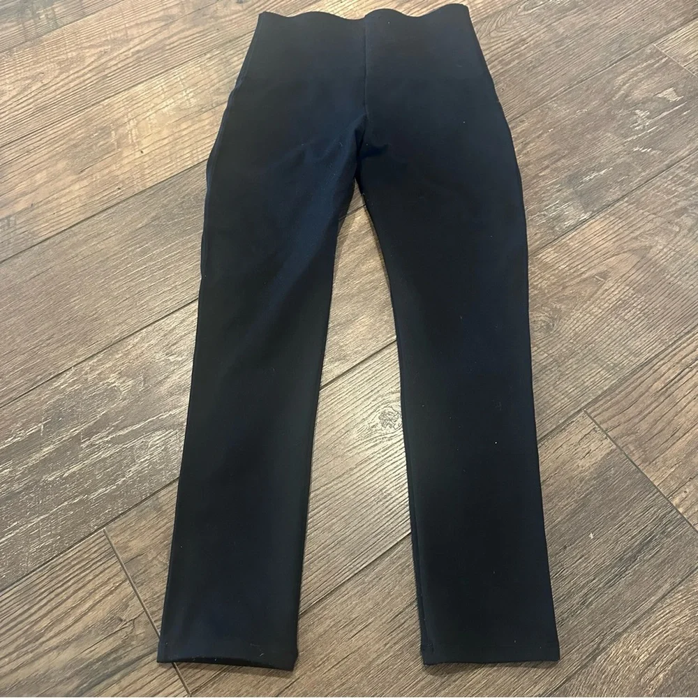 Spanx Black Crop Leggings‎ Size XS